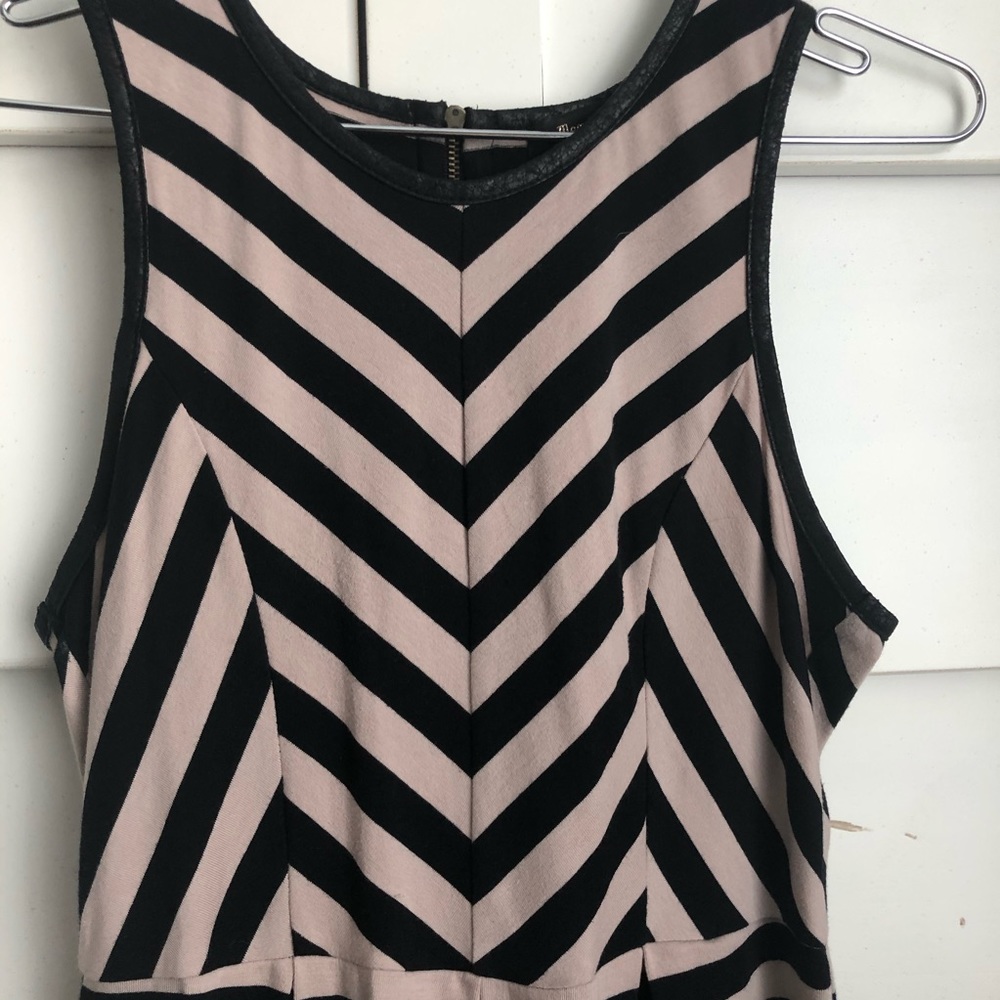 Max & Riley Flair Chevron Dress - Picture 2 of 4